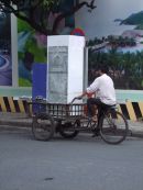 Refrigerator Delivery by Bicycle! Ho Chi Minh City