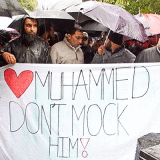 British Muslims protest outside US Embassy