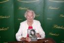 “We'll Meet Again – The Very Best of Vera Lynn” reaches the top 20 in the album charts